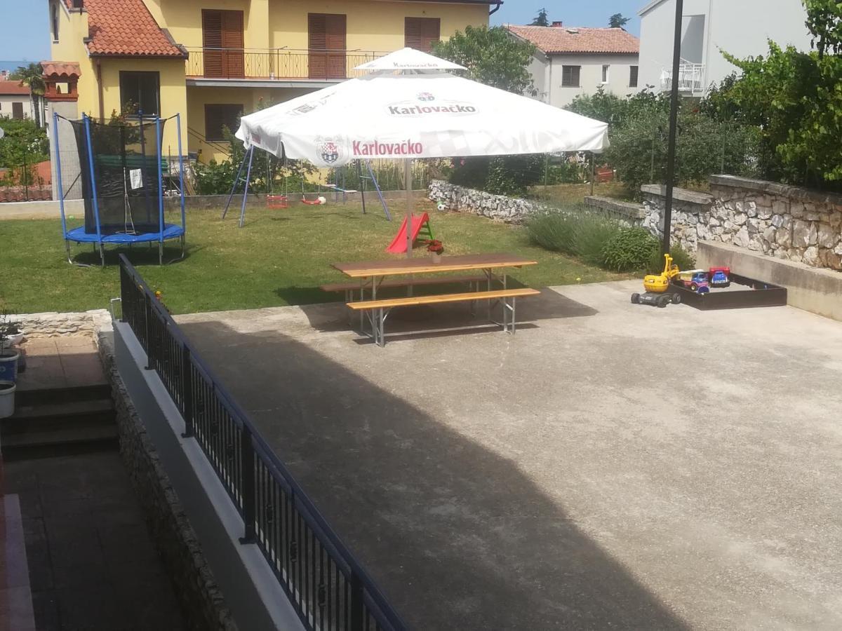 Valki Apartment Porec Bagian luar foto