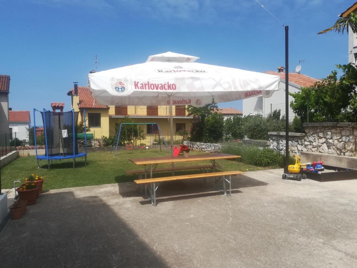 Valki Apartment Porec Bagian luar foto